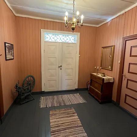 Villa Skjeggestad *
